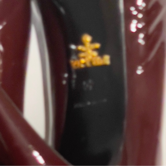 PRADA Burgundy Patent Leather Eyeline Peep Toe Platform Pumps EU40 - Picture 9 of 12